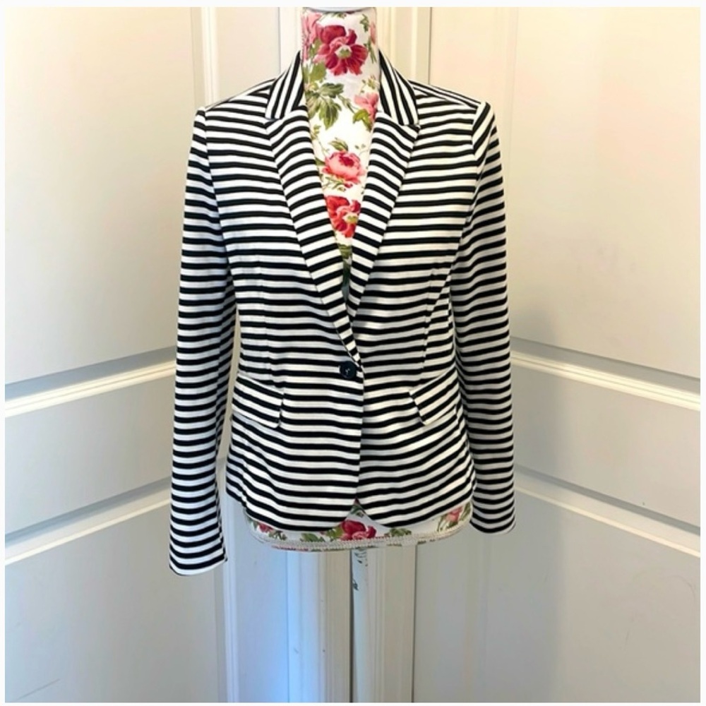 Covington Black and White Striped Blazer